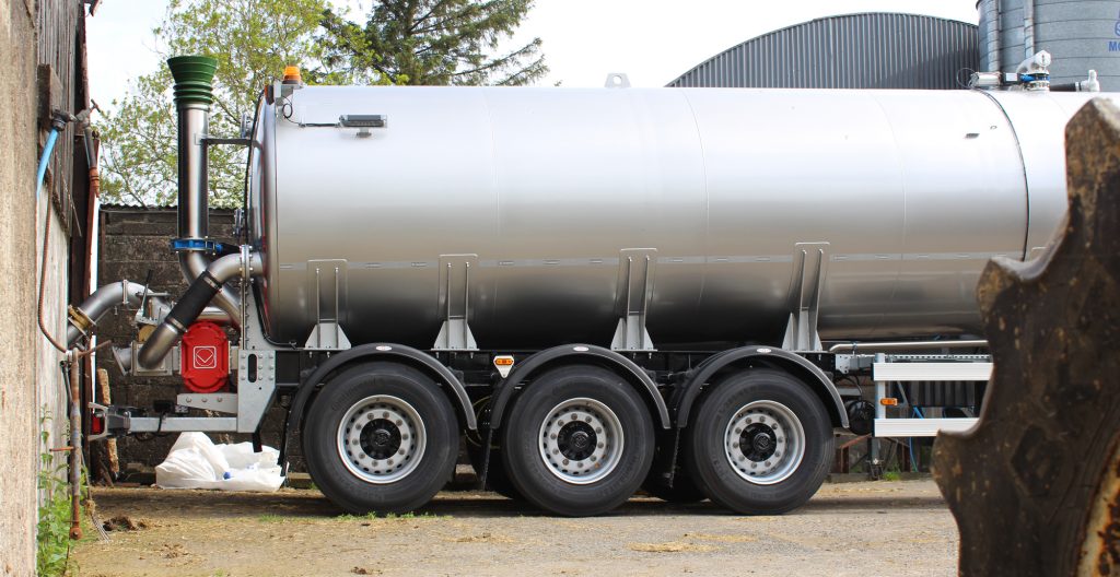Crossland Tankers - Launched first ever 6600 gallon slurry tanker - UK & Ireland